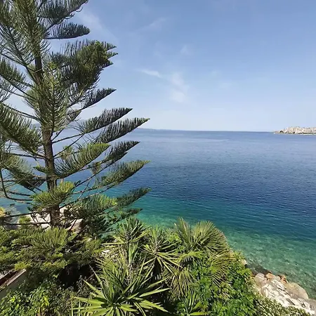 Aphrodite Direct Access To Beach Villa *