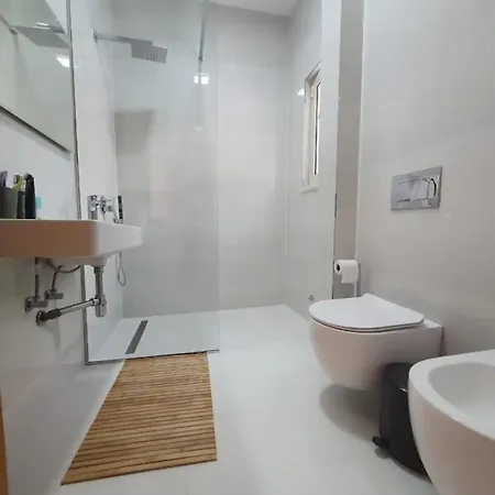 Aphrodite Direct Access To Beach Villa Sarande